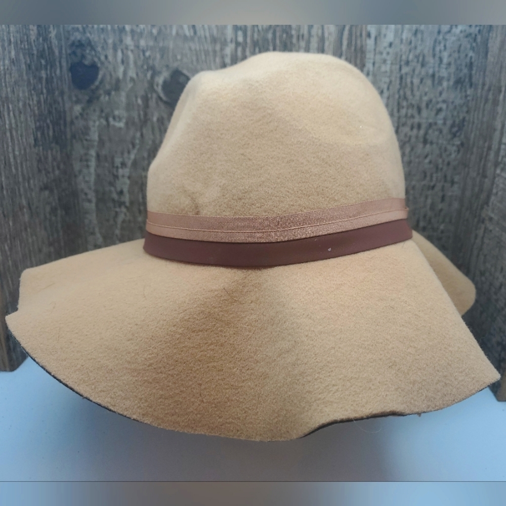 Torrid Womens Sun Hat Tan Size Medium/Large Beige